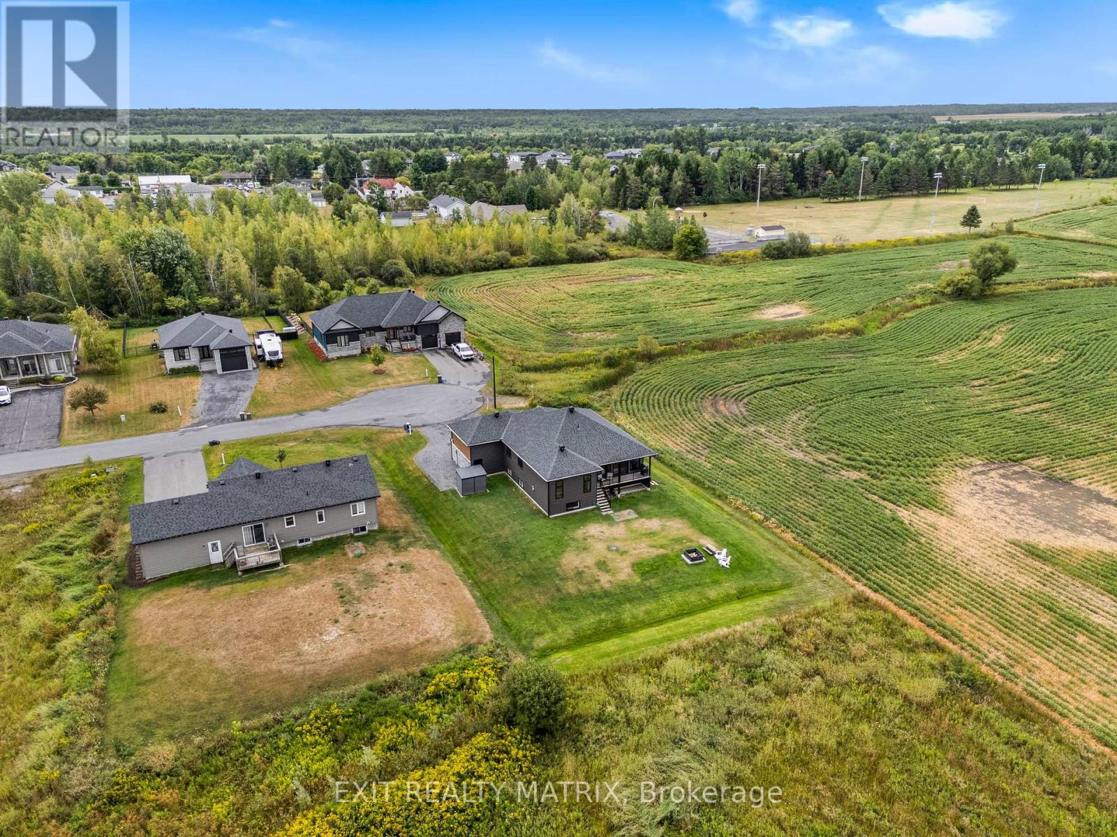 Photo 34 of 529 Voie Ferree Road, Clarencerockland ON