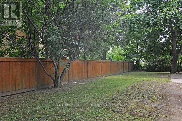 Photo 7 of 73 Grace Street, Toronto ON