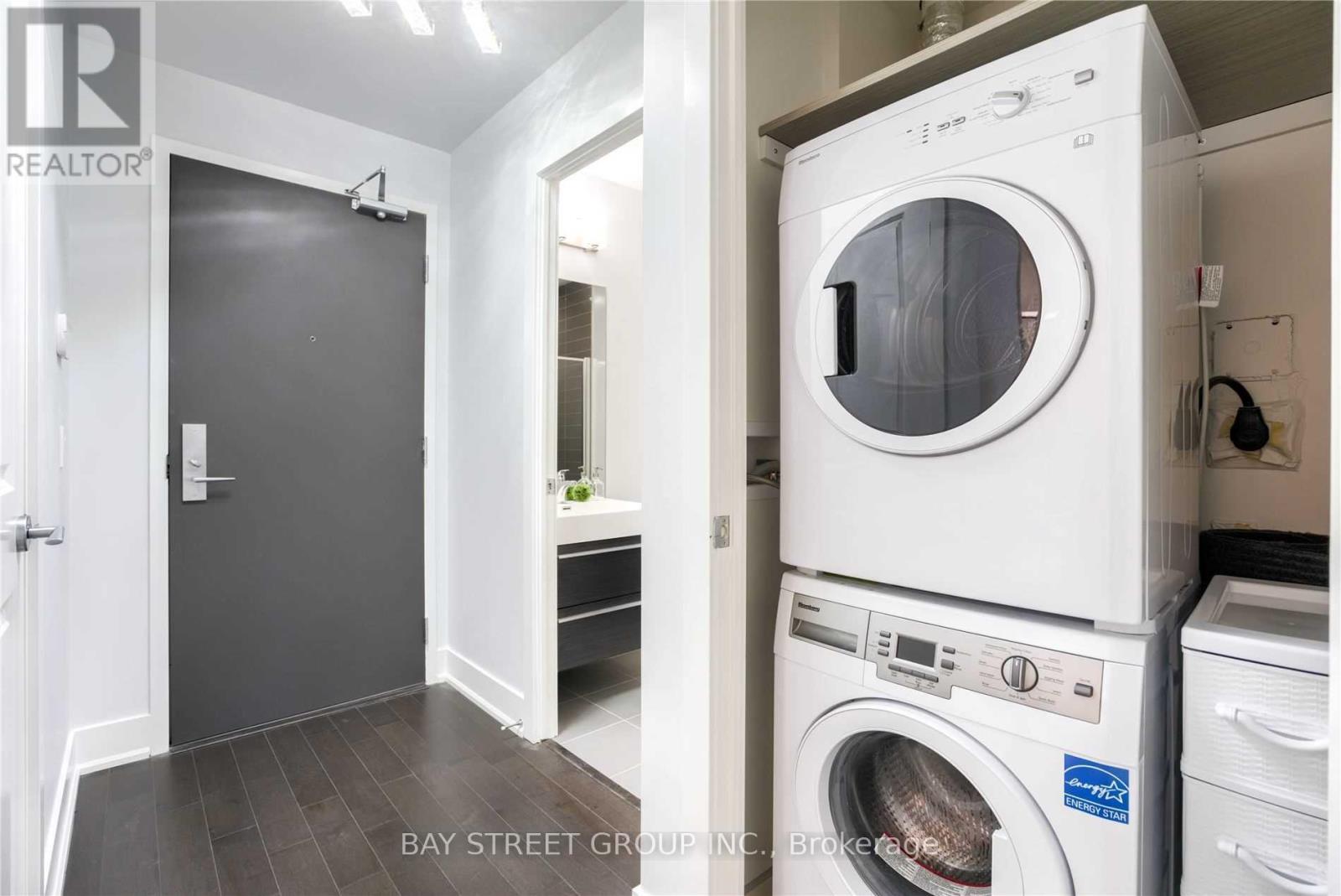 Photo 8 of 909 8081 Birchmount Road, Markham ON