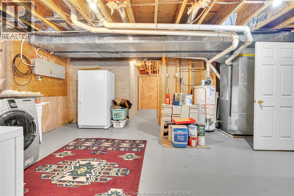 Photo 39 of 7057 Giardini, Essex ON