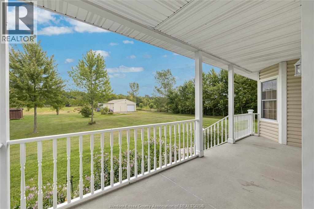 Photo 8 of 7057 Giardini, Essex ON