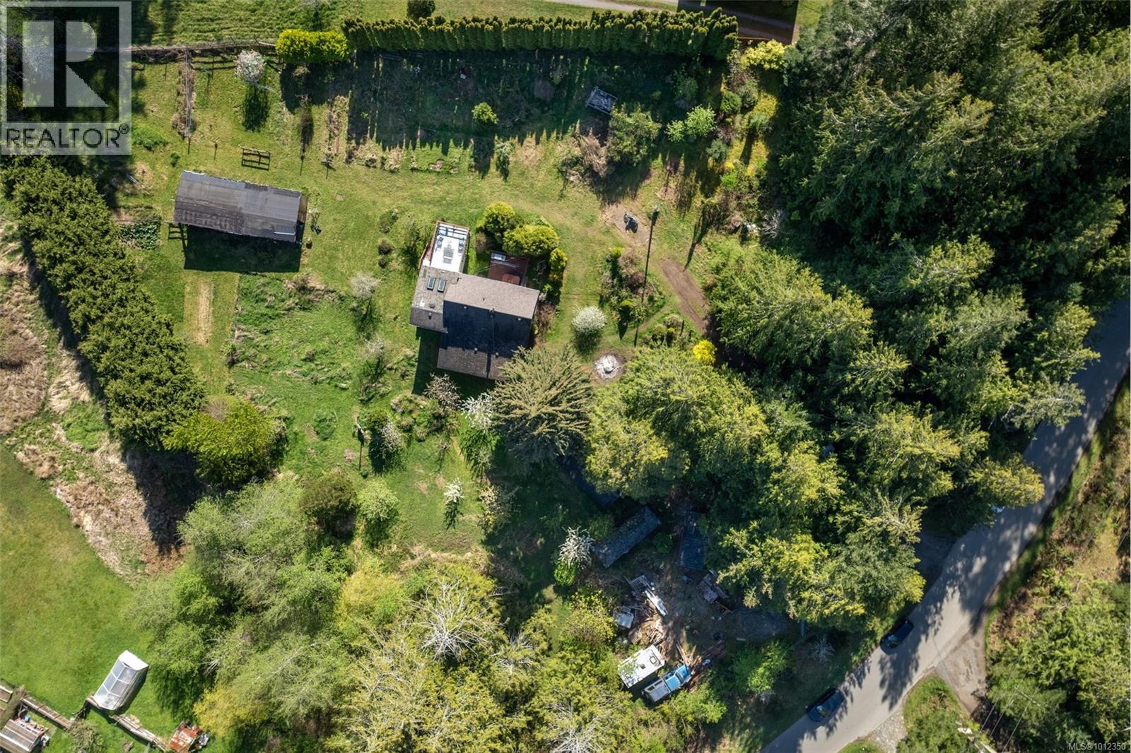  6827 Pascoe Road, Sooke