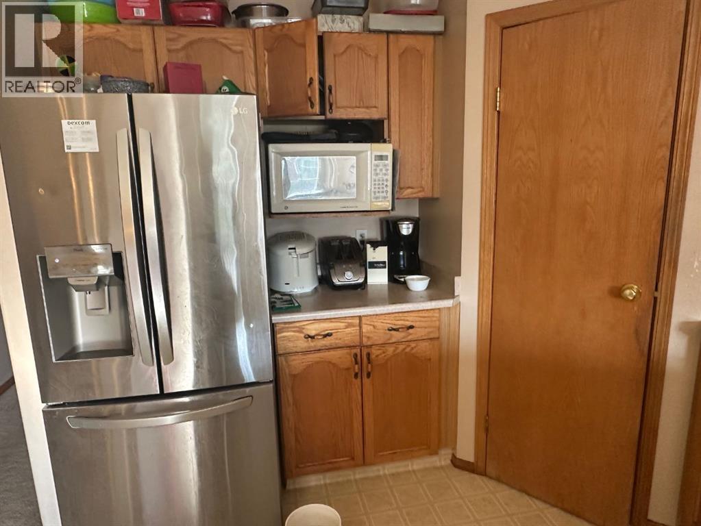 Photo 8 of 12516 97 A Street, Grande Prairie AB