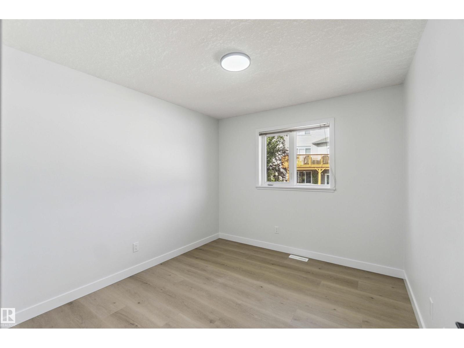 Photo 29 of 618 Layton Co Nw, Edmonton AB