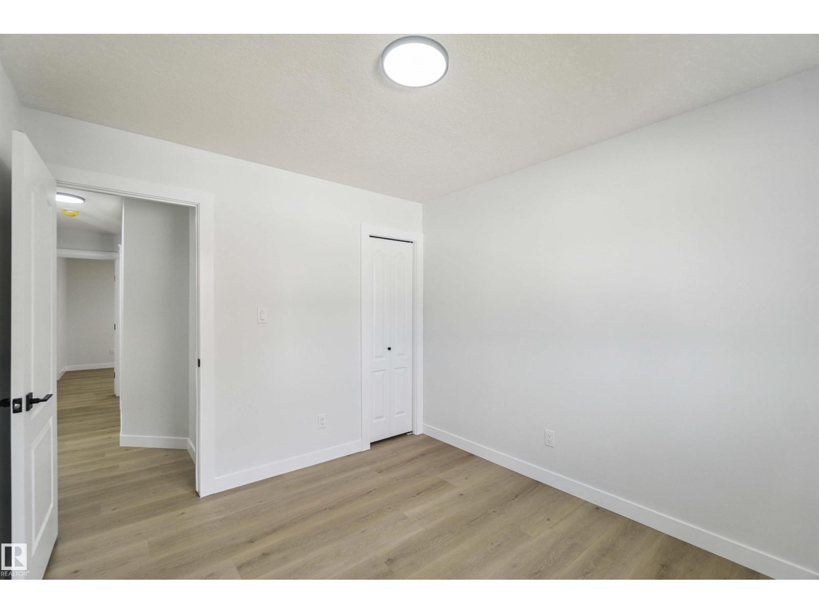Photo 32 of 618 Layton Co Nw, Edmonton AB