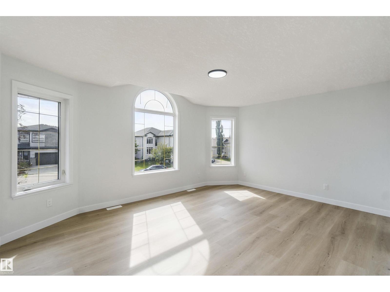 Photo 25 of 618 Layton Co Nw, Edmonton AB