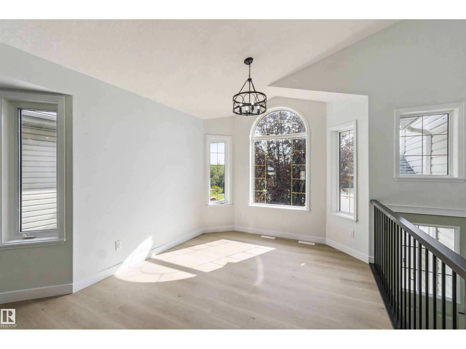 Photo 10 of 618 Layton Co Nw, Edmonton AB