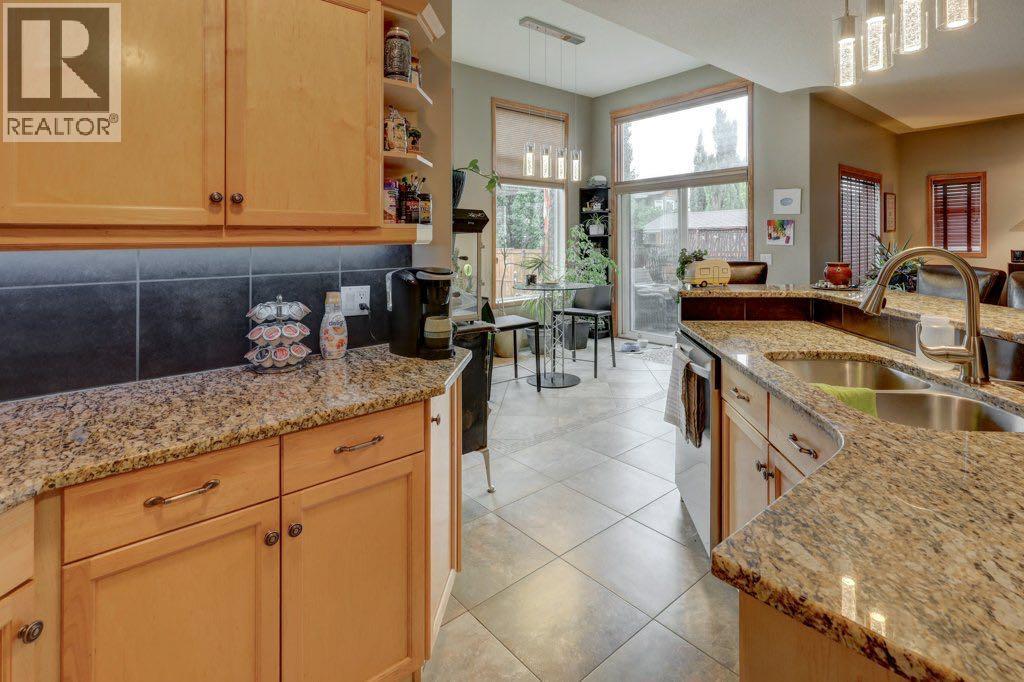 Photo 12 of 2617 Coopers Circle Sw, Airdrie AB