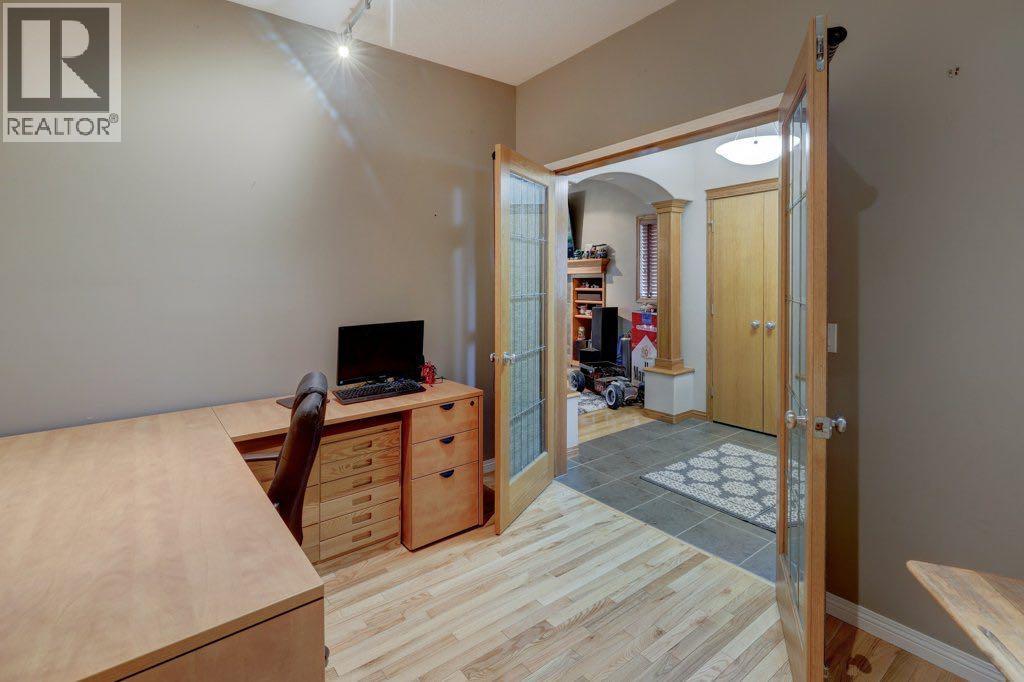 Photo 6 of 2617 Coopers Circle Sw, Airdrie AB