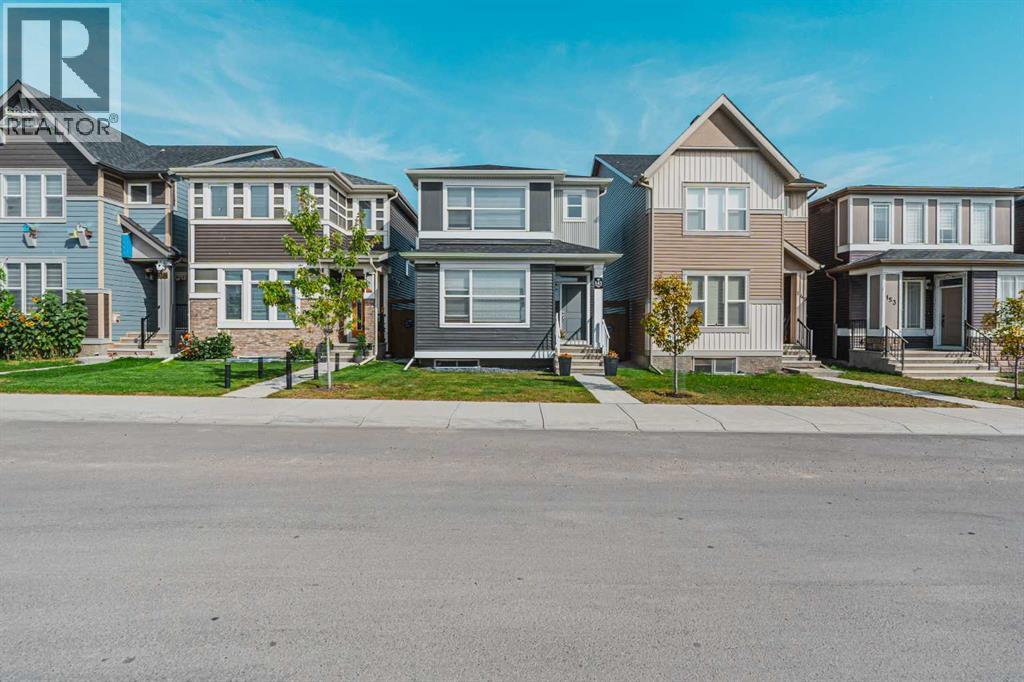 Photo 1 of 145 Corner Ridge Mews Ne, Calgary AB