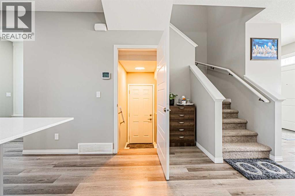 Photo 13 of 145 Corner Ridge Mews Ne, Calgary AB