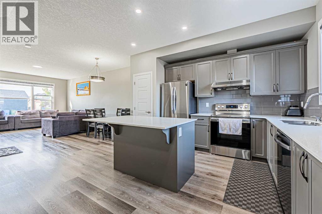 Photo 16 of 145 Corner Ridge Mews Ne, Calgary AB
