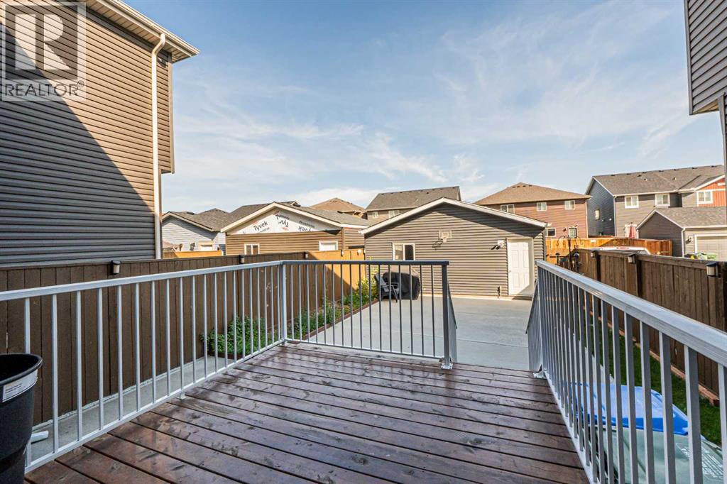 Photo 37 of 145 Corner Ridge Mews Ne, Calgary AB
