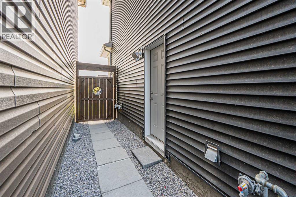 Photo 41 of 145 Corner Ridge Mews Ne, Calgary AB