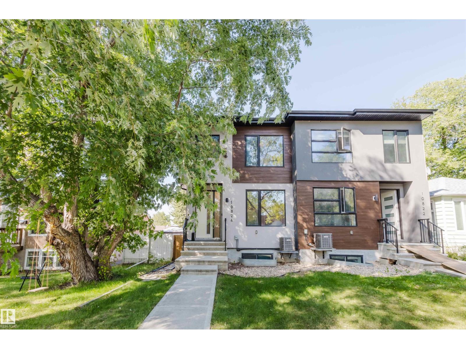 Photo 1 of 10824 66 Av Nw, Edmonton AB