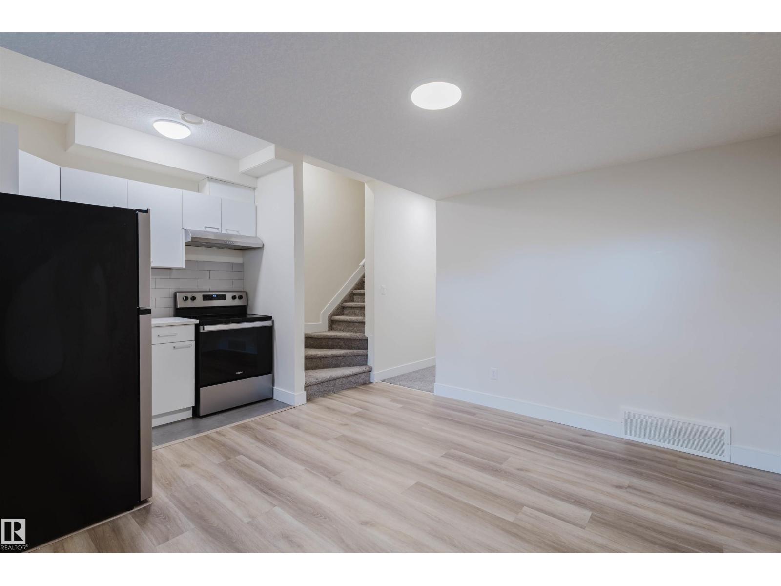 Photo 34 of 10824 66 Av Nw, Edmonton AB