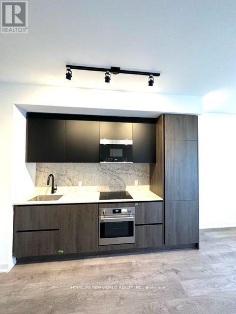 Photo 1 of 1521 108 Peter Street, Toronto ON