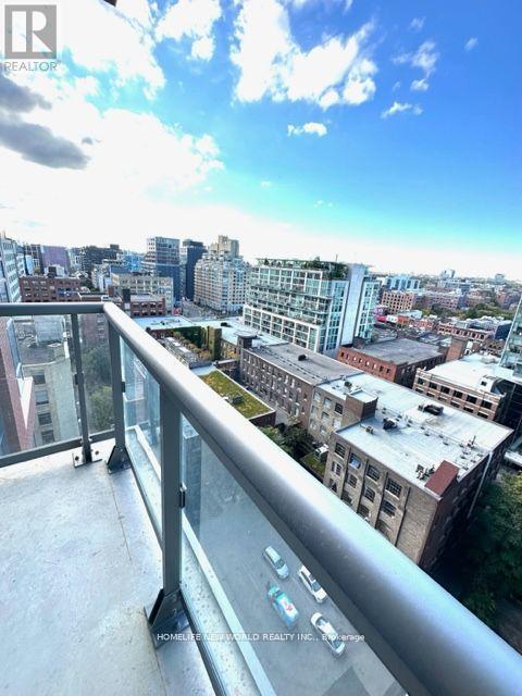 Photo 2 of 1521 108 Peter Street, Toronto ON