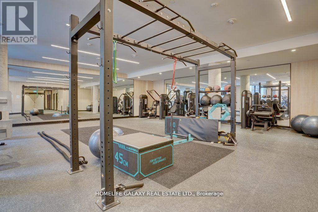 Photo 19 of 307 2020 Bathurst Street, Toronto ON