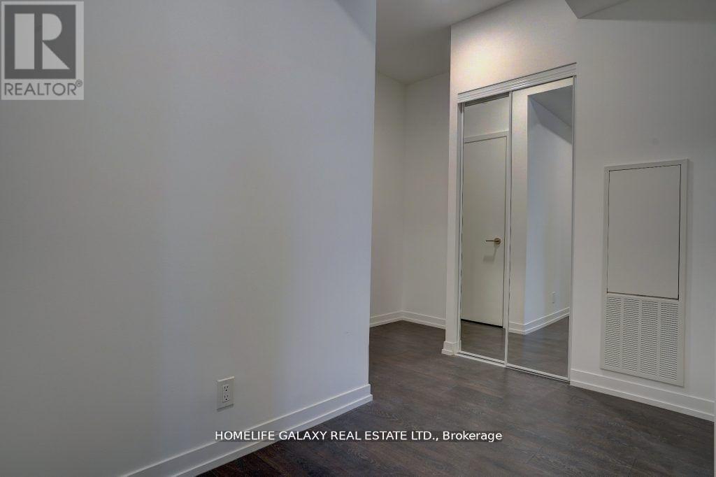 Photo 6 of 307 2020 Bathurst Street, Toronto ON