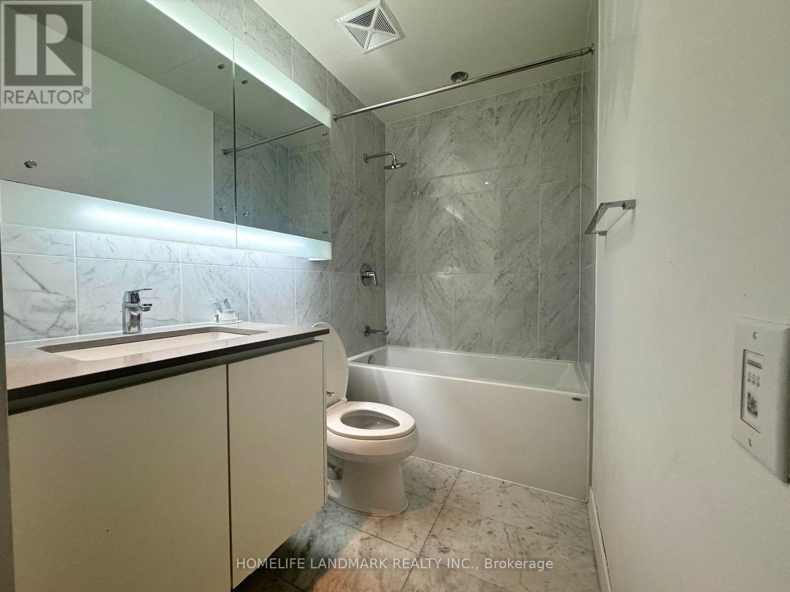 Photo 5 of 608 90 Queens Wharf Road, Toronto ON