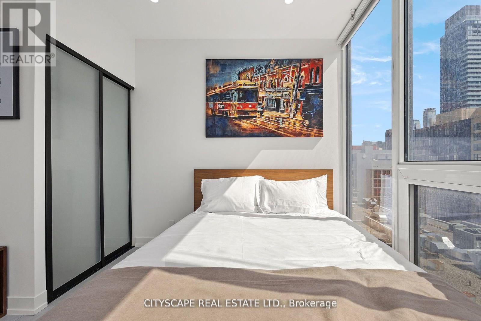 Photo 9 of 1802 55 Mercer Street, Toronto ON