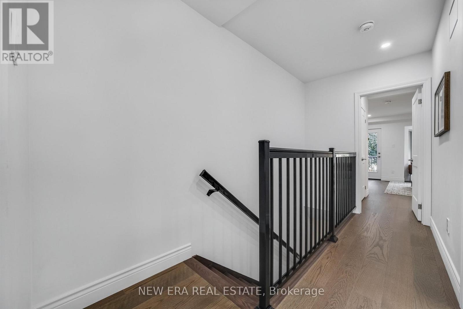 Photo 15 of 283 Clinton Street, Toronto ON
