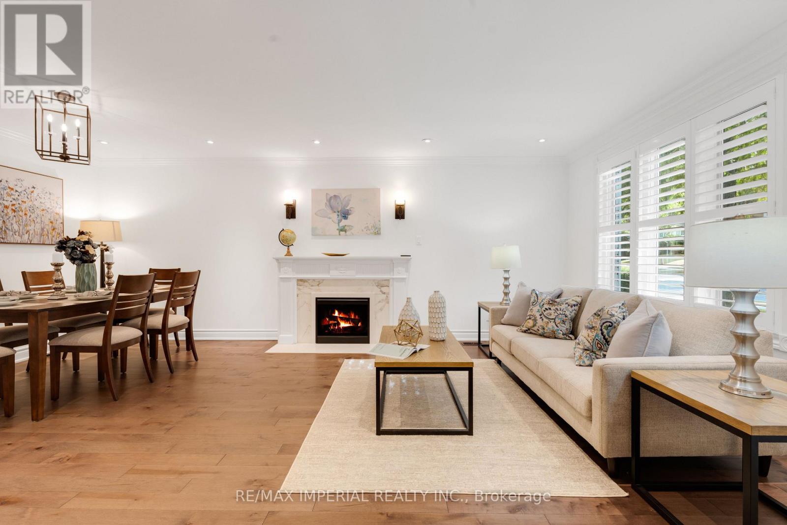 Photo 14 of 263 Upper Highland Crescent, Toronto ON