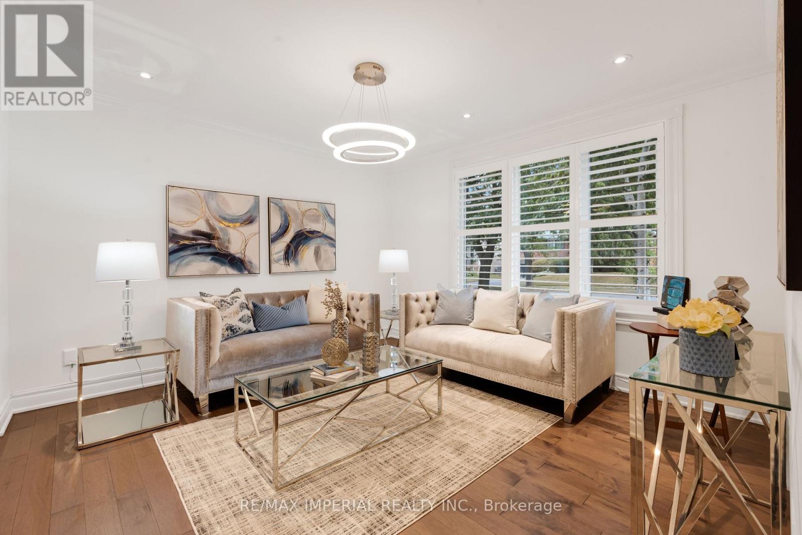 Photo 19 of 263 Upper Highland Crescent, Toronto ON