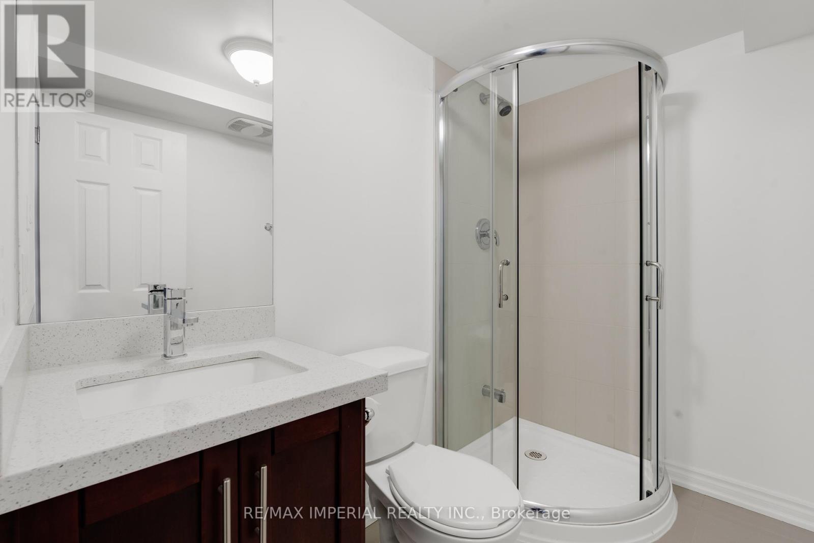 Photo 42 of 263 Upper Highland Crescent, Toronto ON