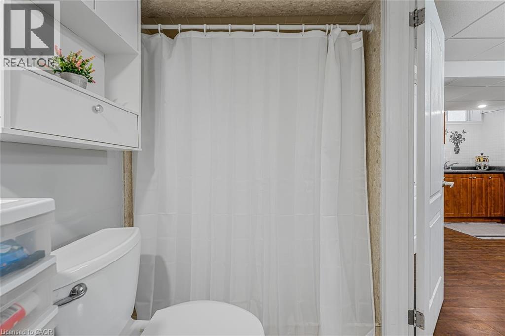 Photo 41 of 3308 Granite Gate, Burlington ON