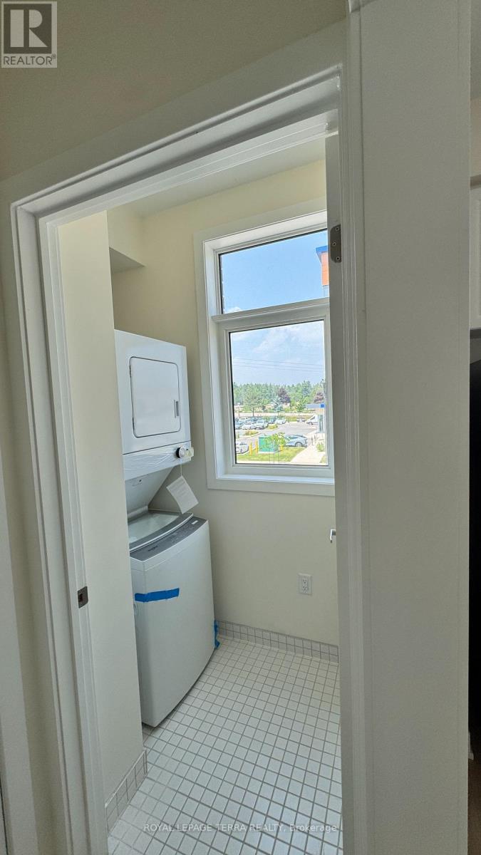 Photo 22 of 111 1695 Dersan Street, Pickering ON