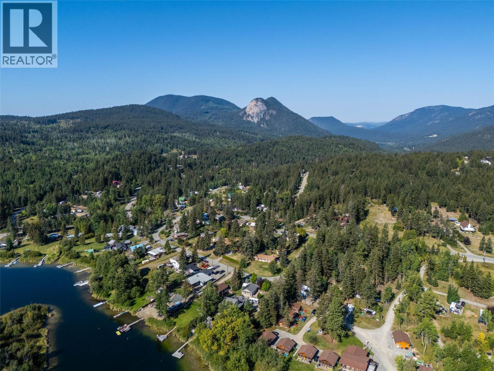 3060 MAQUINNA Road, Kamloops