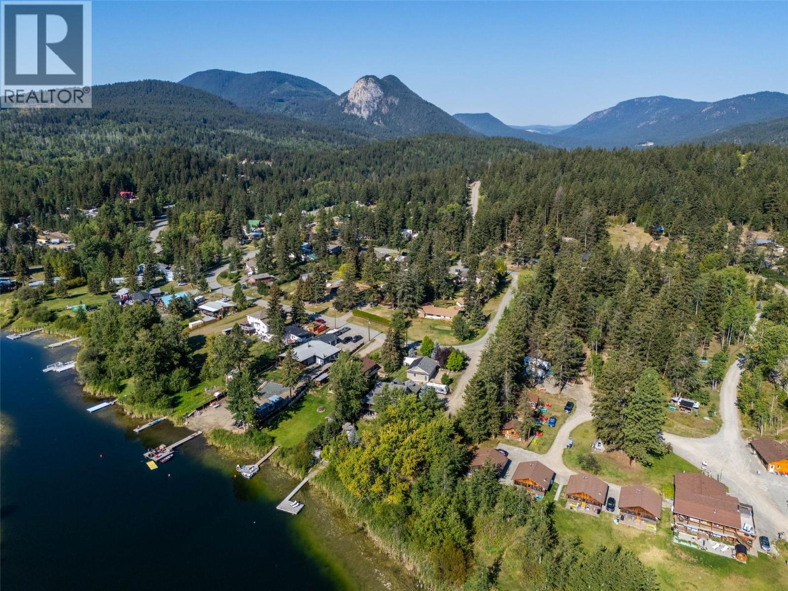 3060 MAQUINNA Road, Kamloops