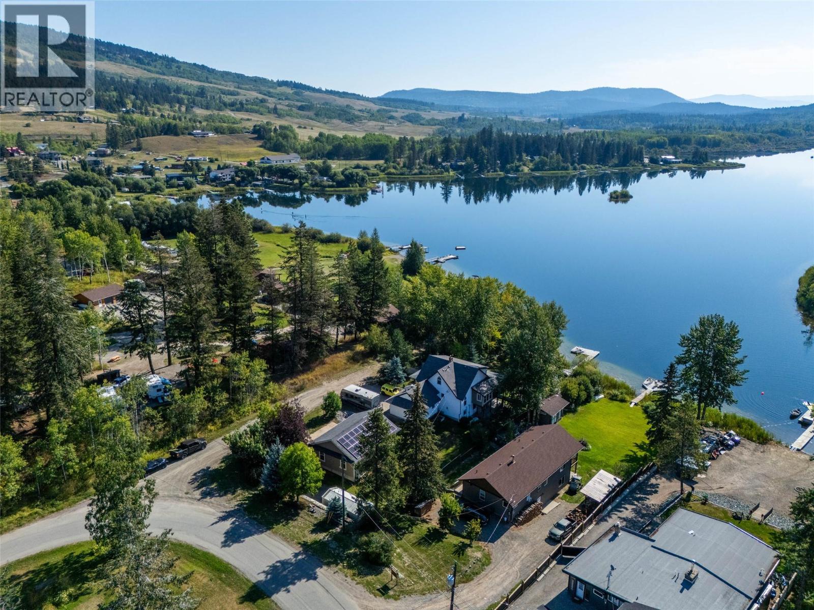 3060 MAQUINNA Road, Kamloops