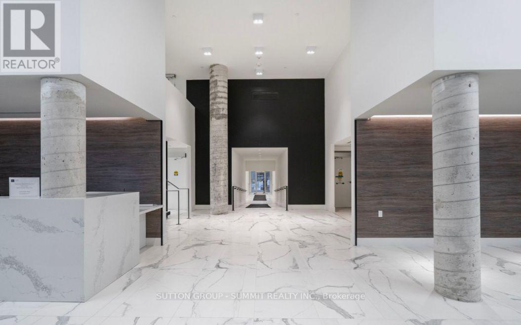 Photo 2 of 707 2908 Highway 7, Vaughan ON