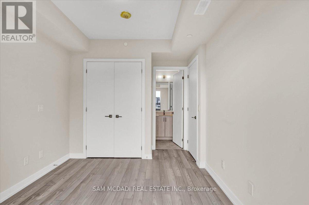 Photo 12 of C 301 6 Red Squirrel Lane, Richmond Hill ON