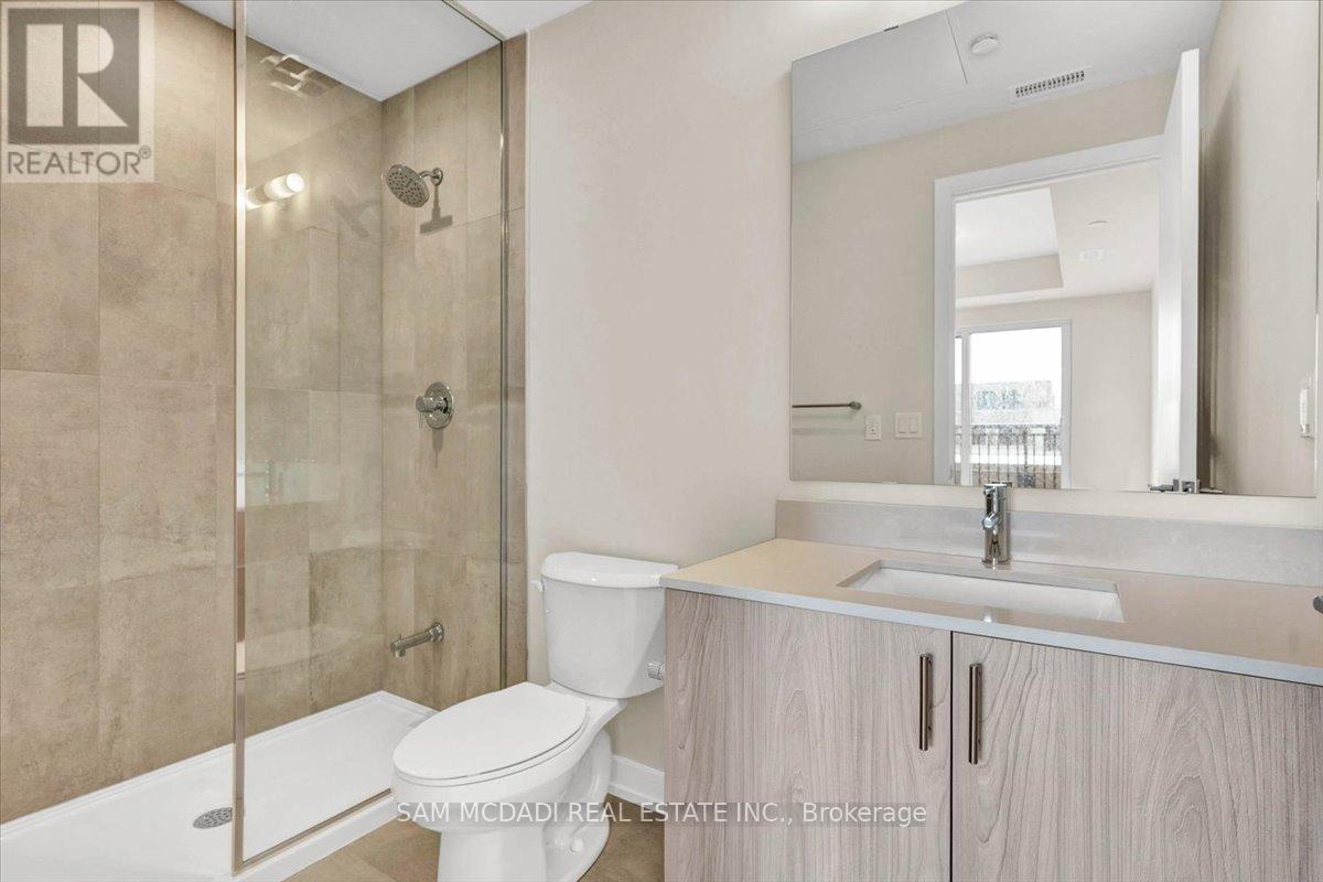 Photo 16 of C 301 6 Red Squirrel Lane, Richmond Hill ON