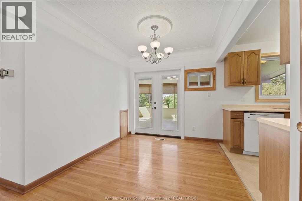 Photo 10 of 70 Pulford Street, Kingsville ON
