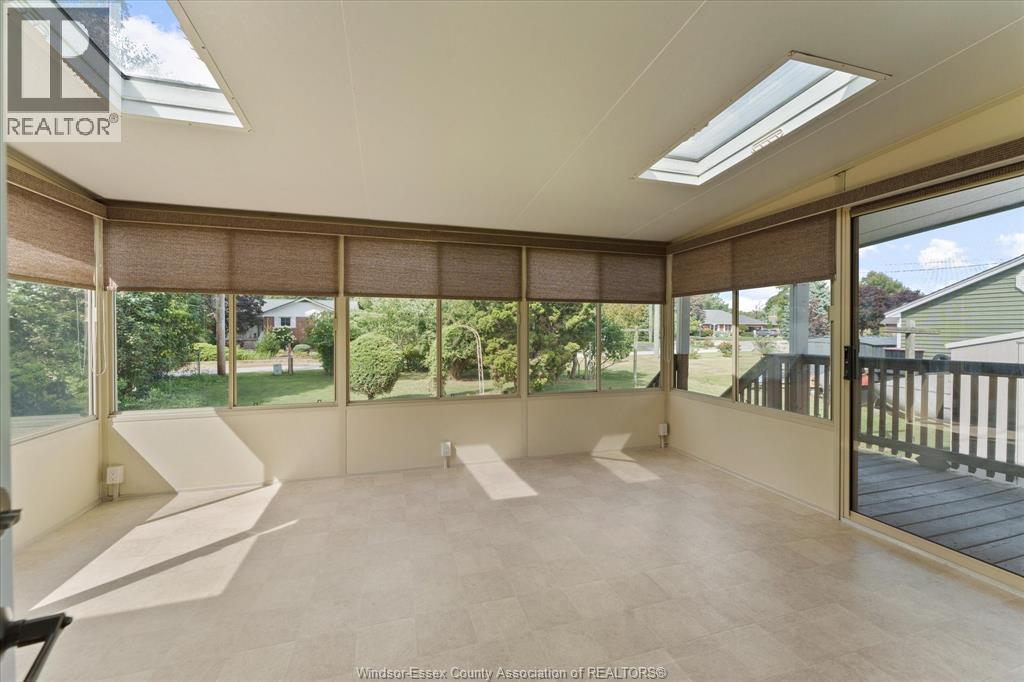 Photo 28 of 70 Pulford Street, Kingsville ON