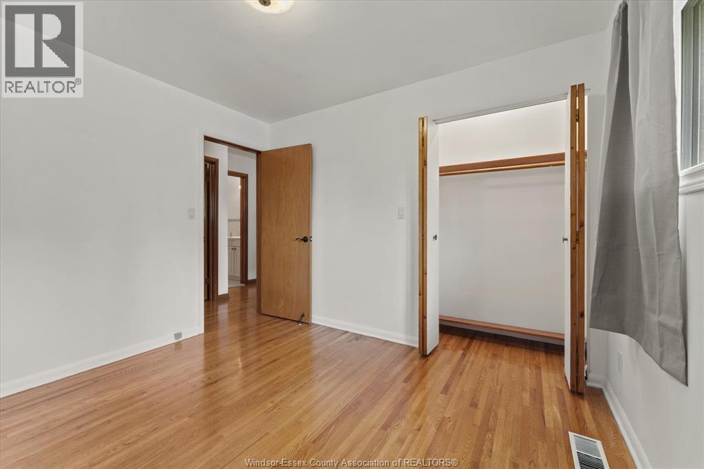 Photo 17 of 70 Pulford Street, Kingsville ON