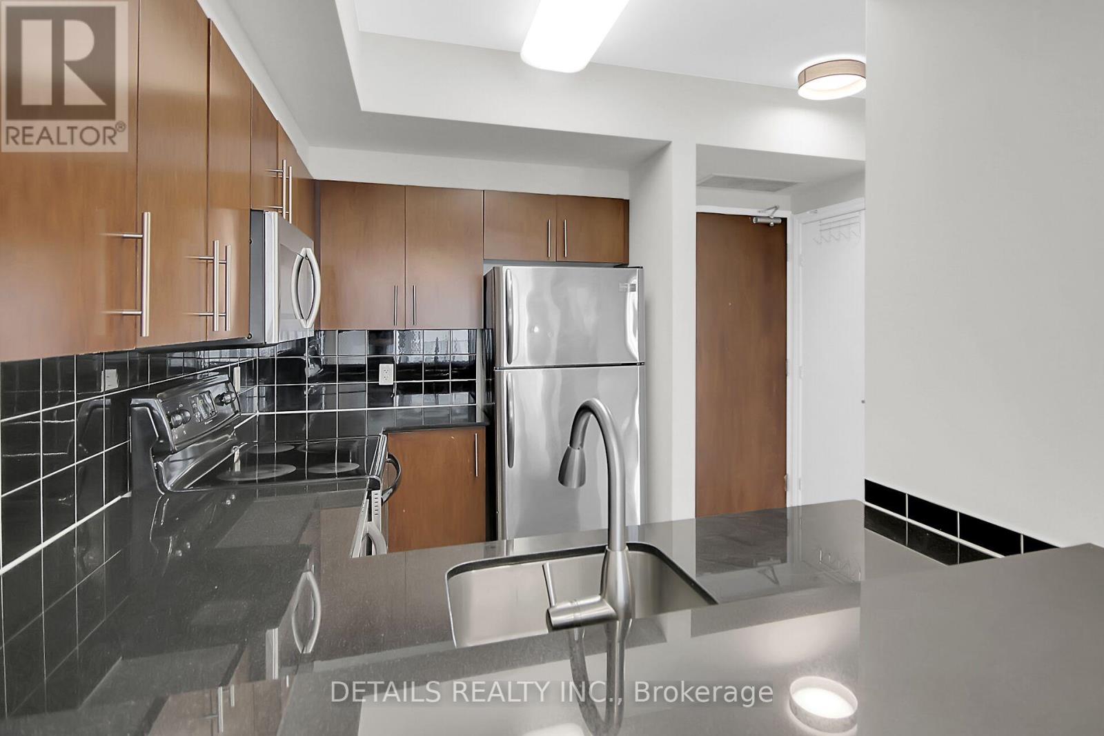 Photo 9 of 1202 200 Rideau Street, Ottawa ON