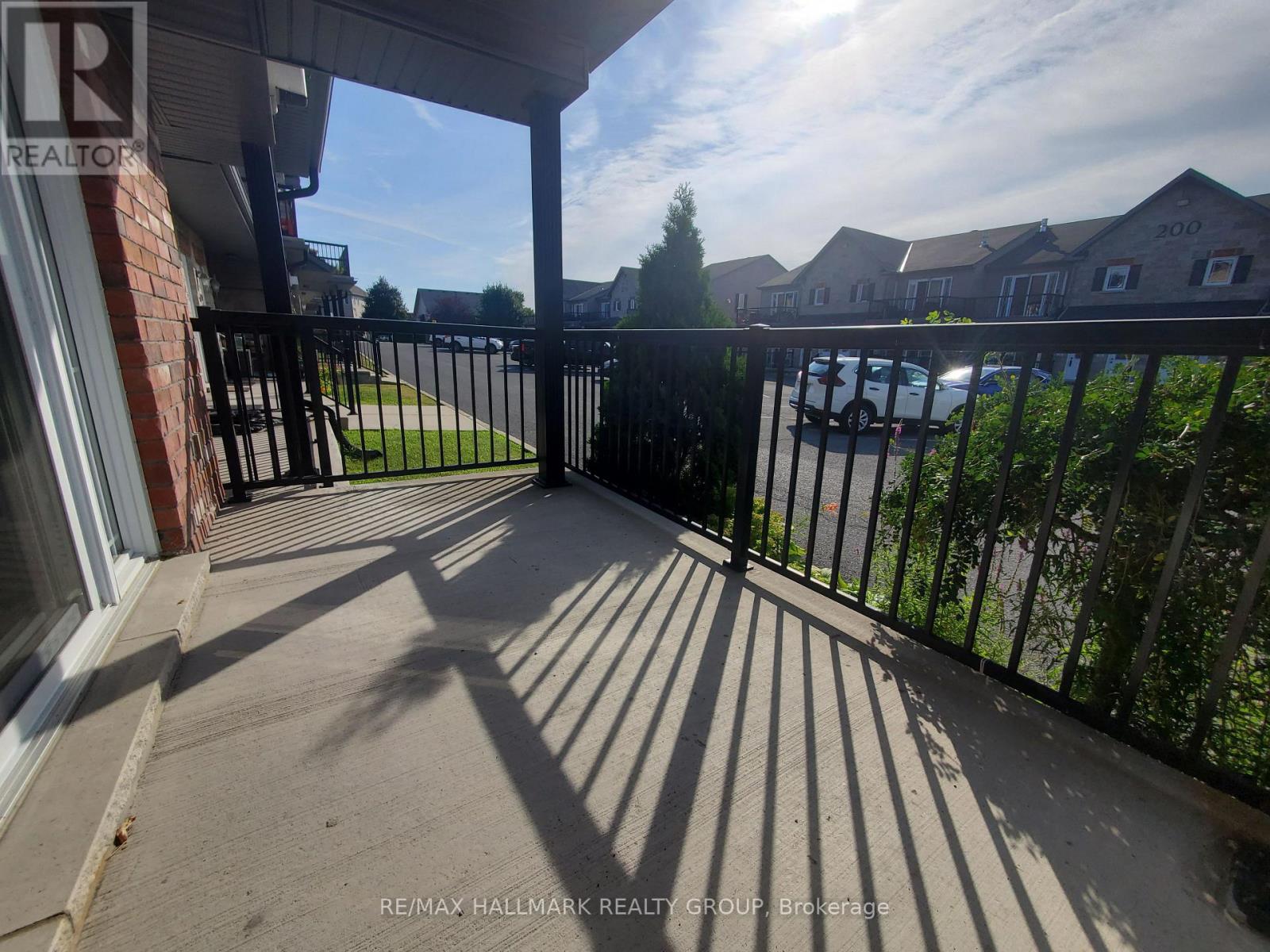 Photo 17 of 404 201 Eliot Drive, Clarencerockland ON