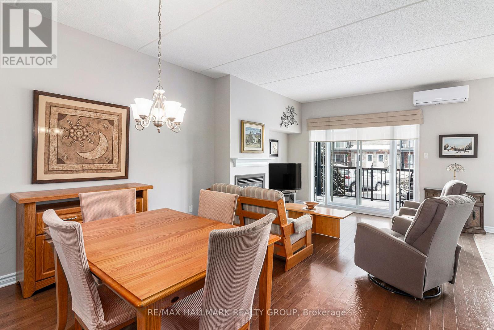 Photo 7 of 404 201 Eliot Drive, Clarencerockland ON