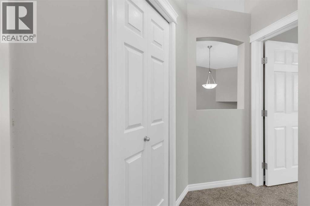 Photo 20 of 7 Firdale Close, Sylvan Lake AB