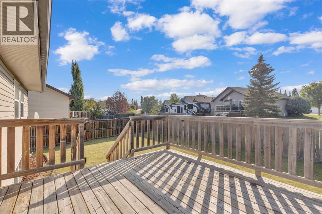 Photo 26 of 7 Firdale Close, Sylvan Lake AB