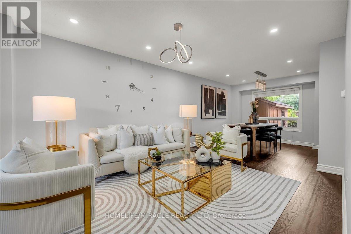 Photo 9 of 301 Odonoghue Avenue, Oakville ON