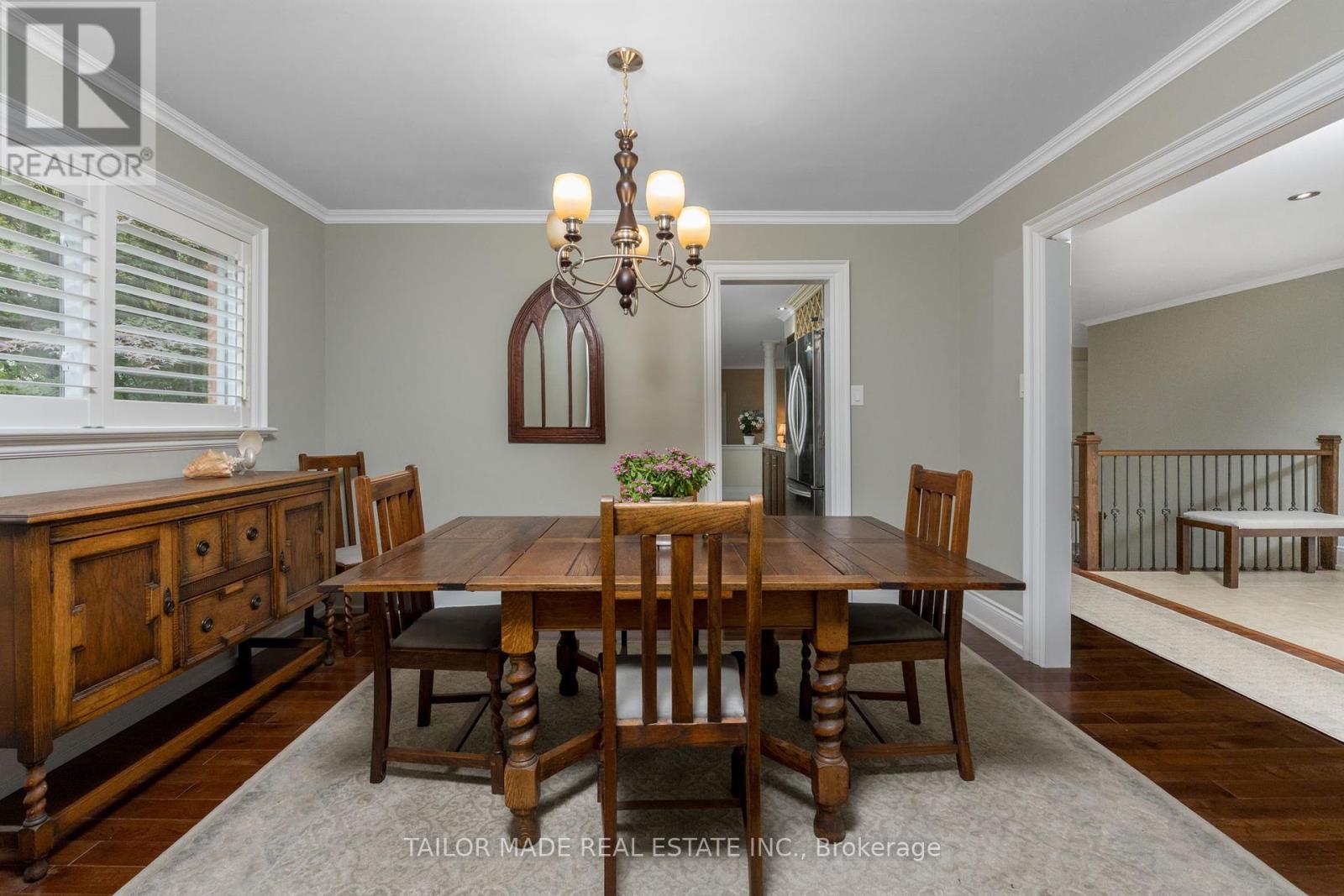 Photo 16 of 20 Lennox Court, Brampton ON