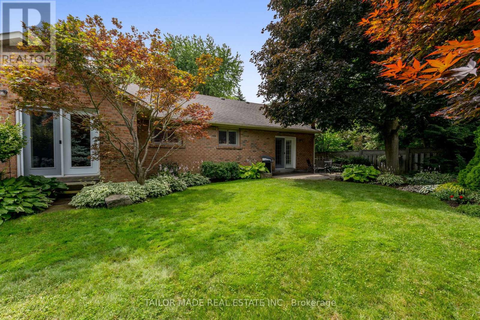 Photo 27 of 20 Lennox Court, Brampton ON