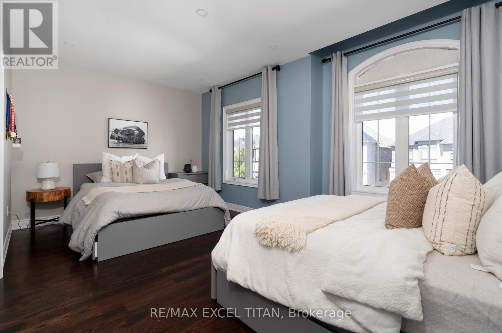 Photo 41 of 32 Longevity Road, Brampton ON